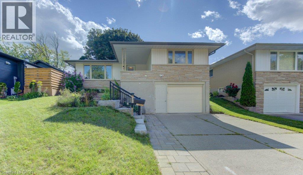 206 FORESTWOOD Drive