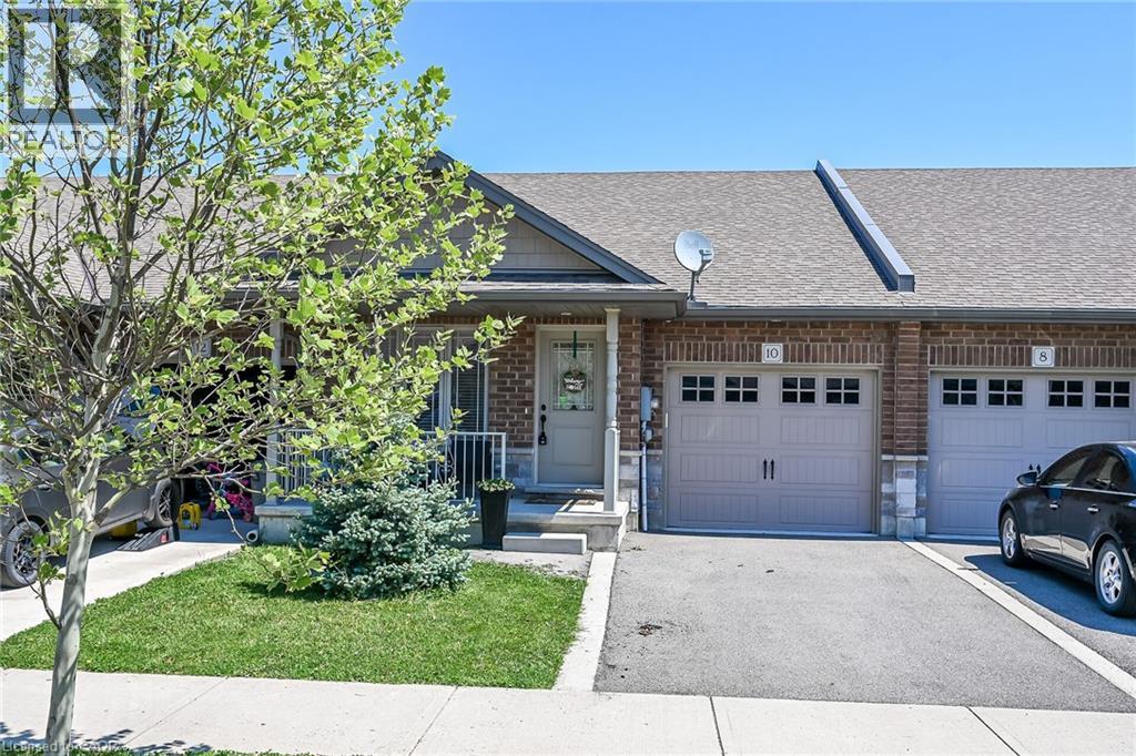 10 Emily Street Property Photo 1