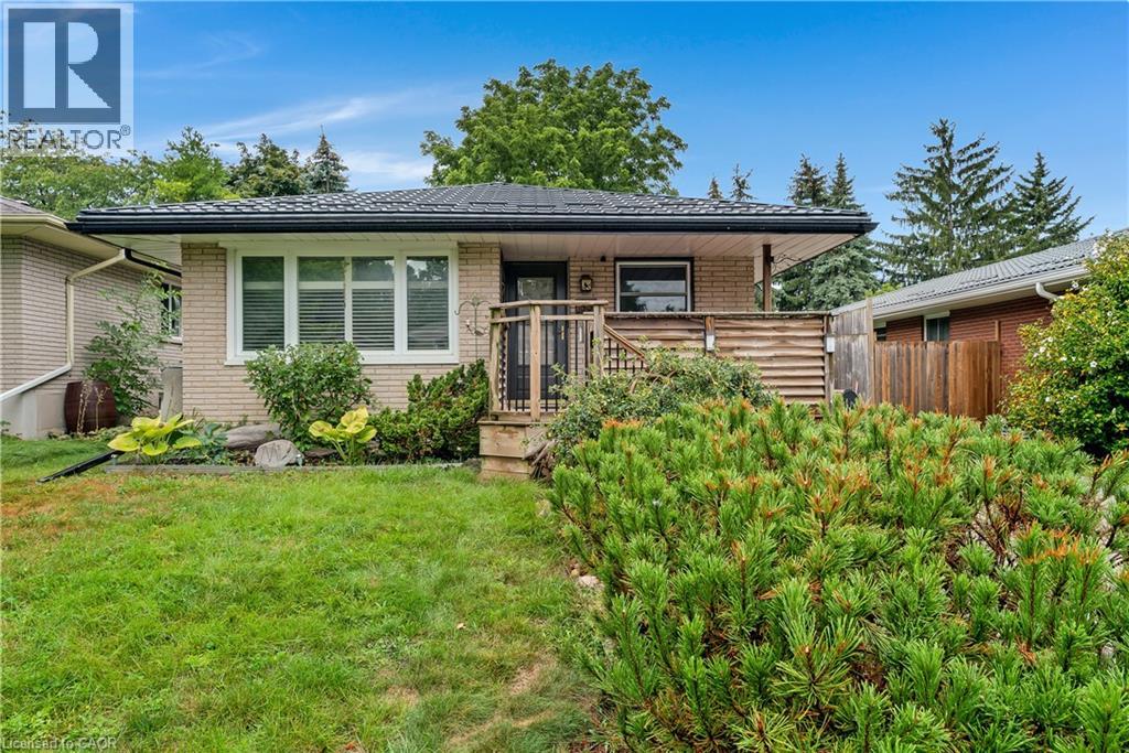 83 Kimberly Crescent Property Photo 1