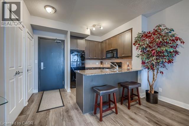 90 Absolute Avenue Unit# 2202 Property Photo 3