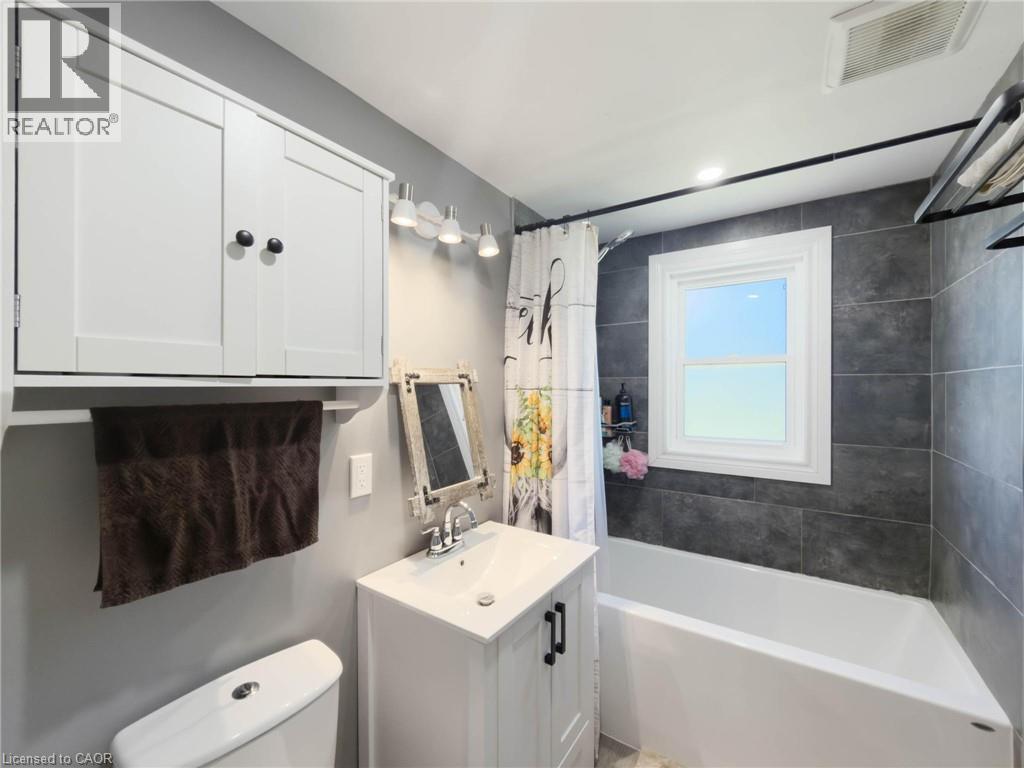 4 Baygrove Line Property Photo 32