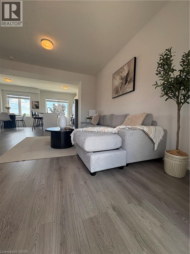 10 Balladry Boulevard Property Photo 13