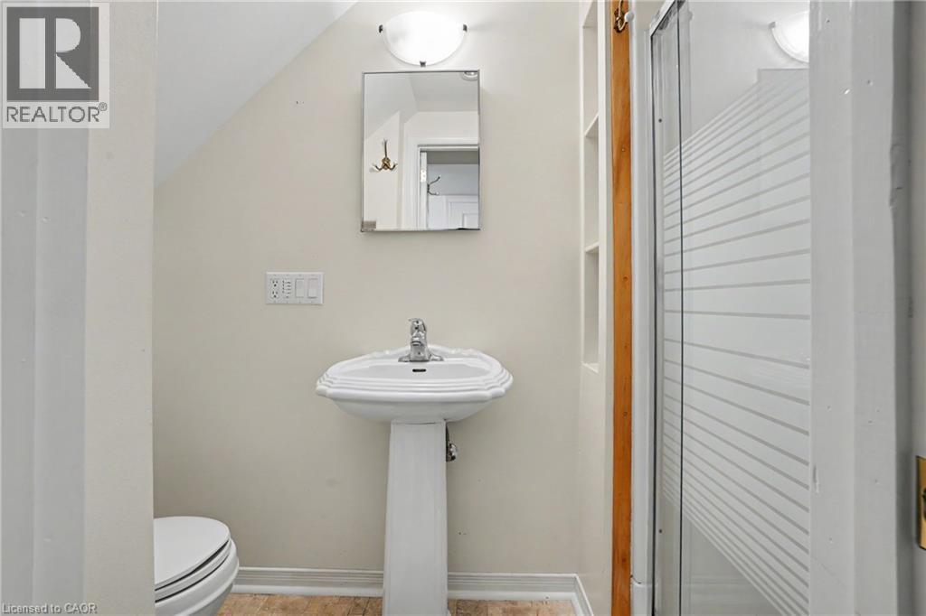 21 Farewell Crescent Property Photo 28