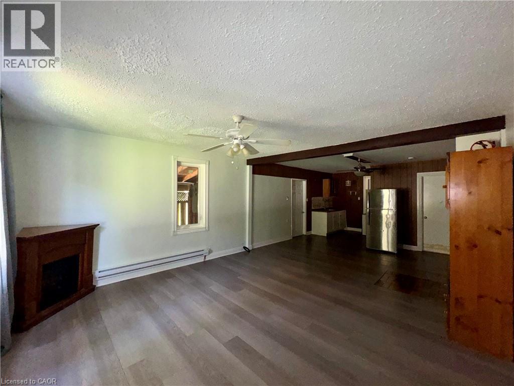 6587 Ellis Road E Property Photo 8