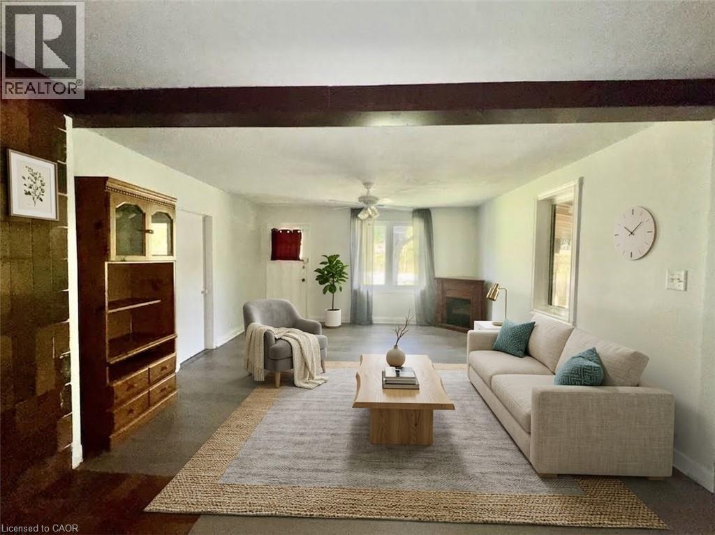 6587 Ellis Road E Property Photo 9