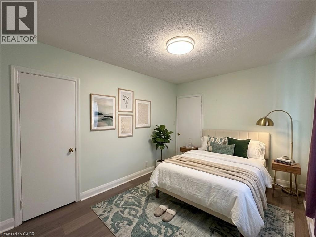 6587 Ellis Road E Property Photo 11