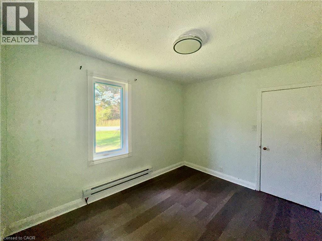 6587 Ellis Road E Property Photo 18