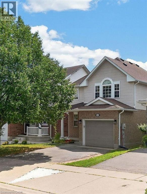 211 Melran Drive Photo de la propriété 1