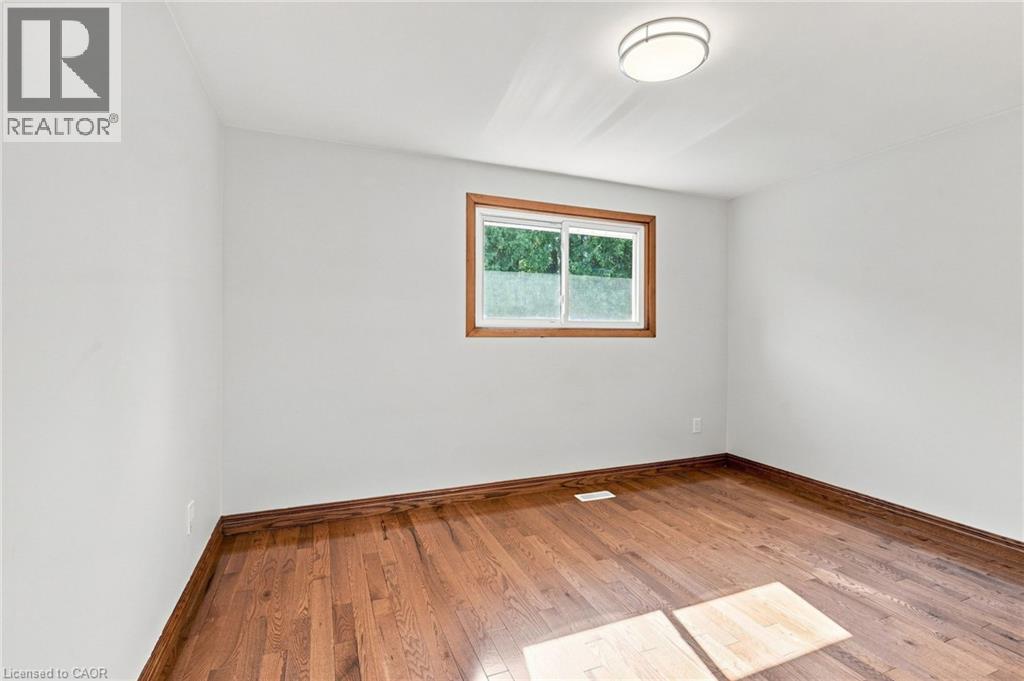 14 Green Forest Drive Property Photo 28