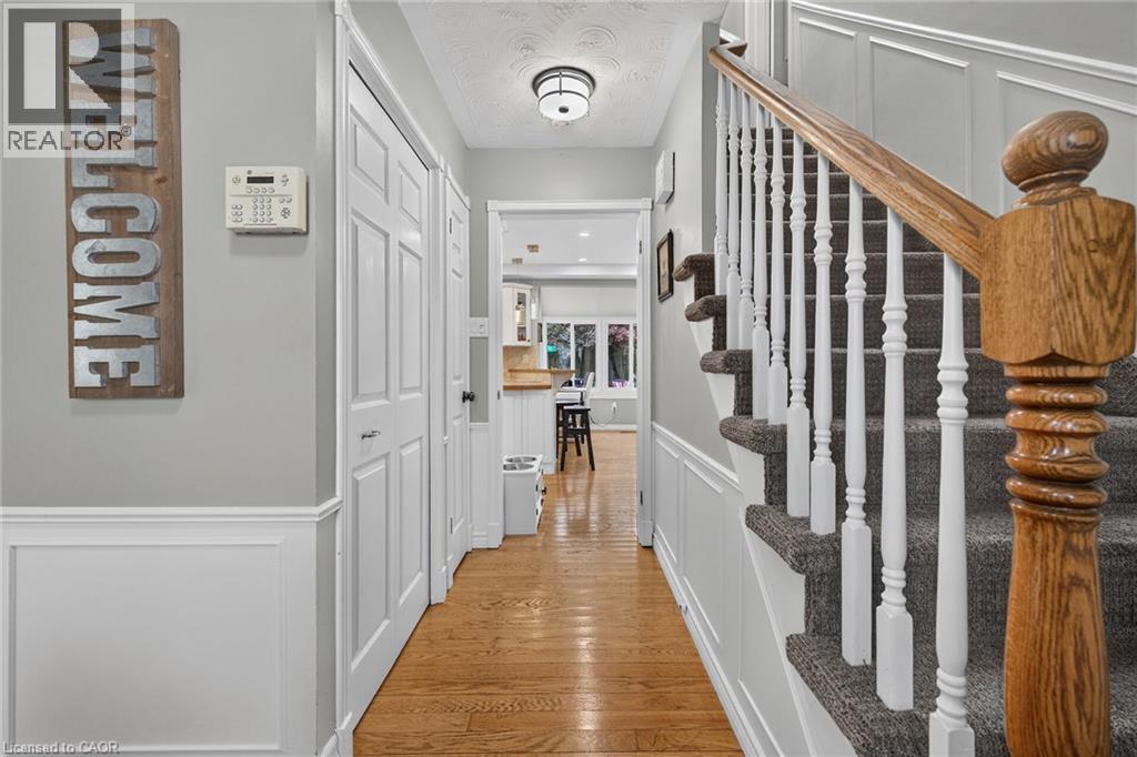253 Highridge Avenue Property Photo 4