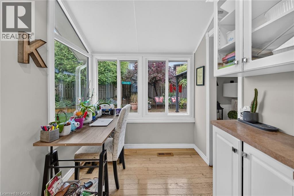 253 Highridge Avenue Property Photo 7
