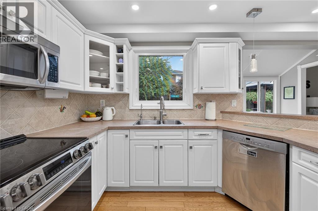 253 Highridge Avenue Property Photo 10
