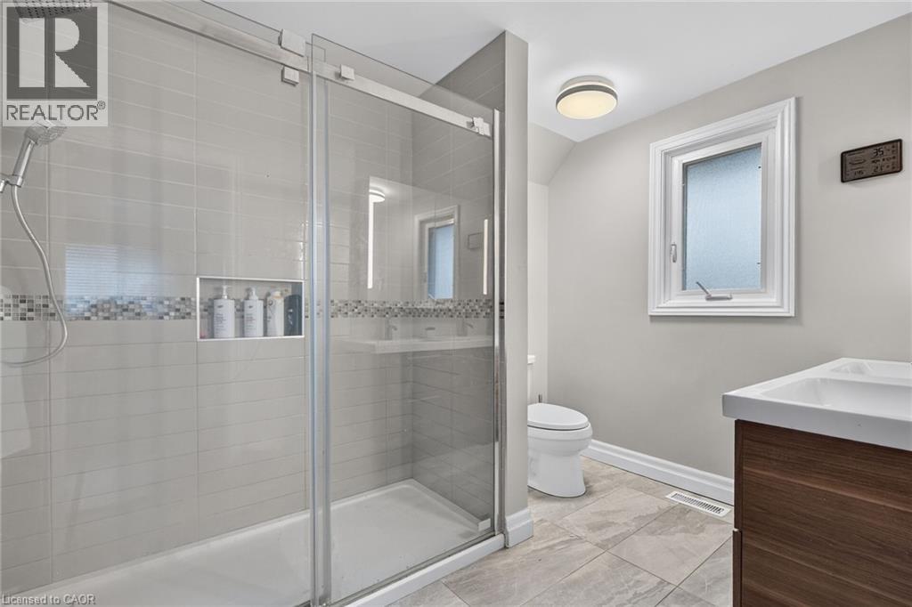 253 Highridge Avenue Property Photo 29