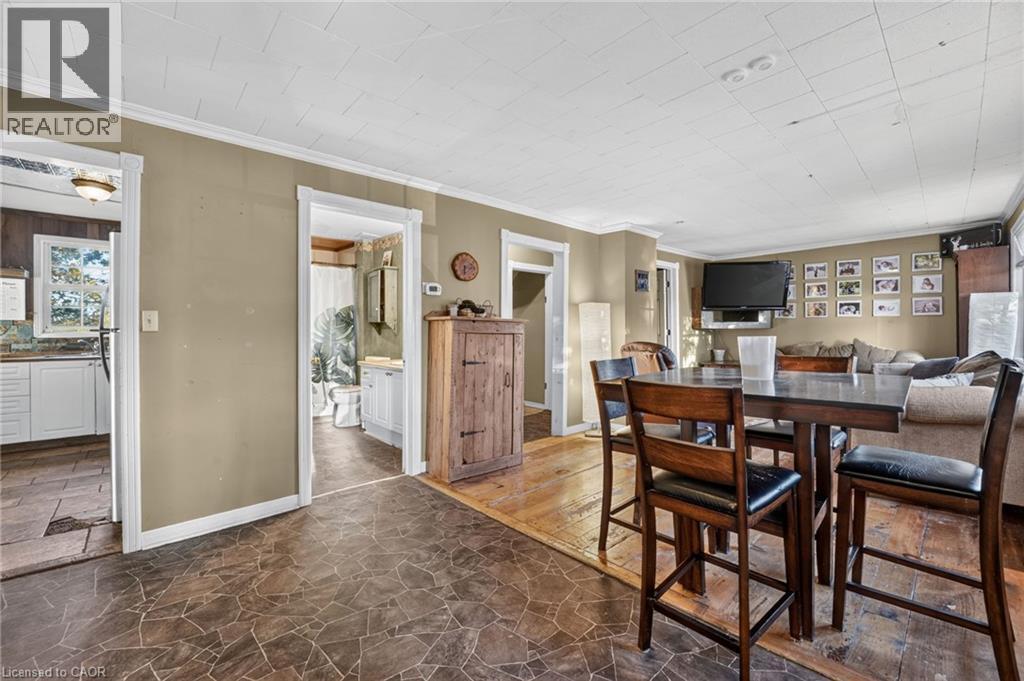 3702 Campden Road Property Photo 5