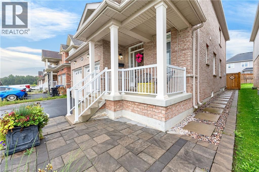 484 Greenwood Drive Property Photo 4