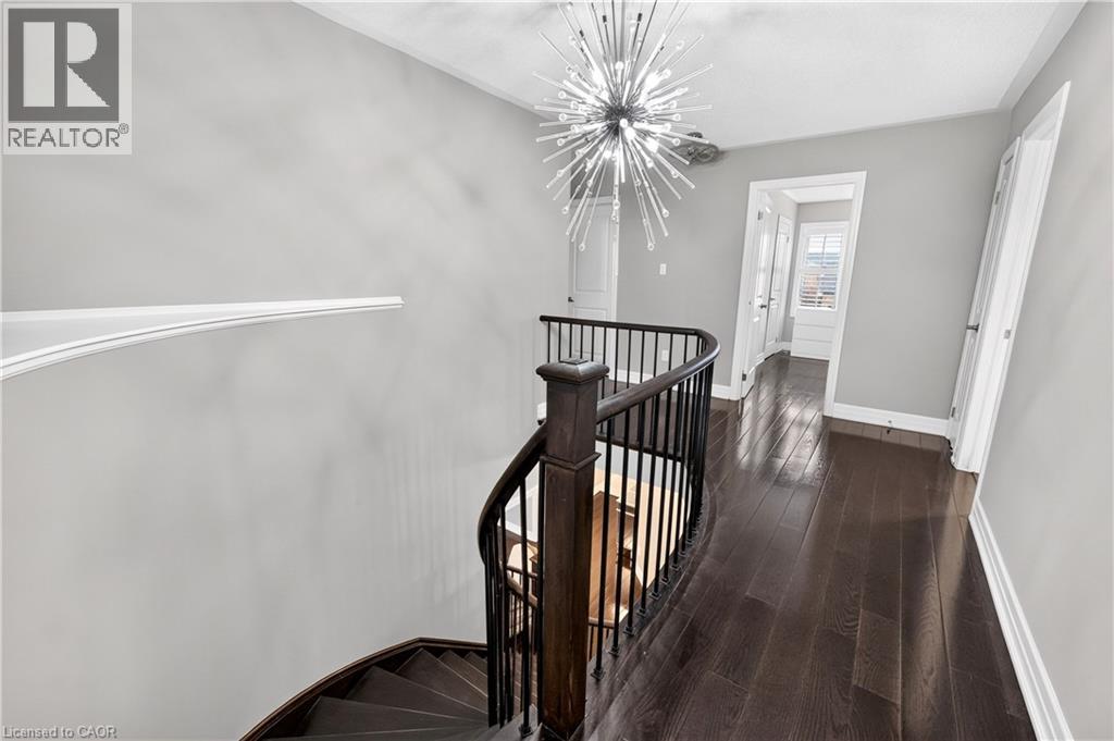 484 Greenwood Drive Property Photo 23