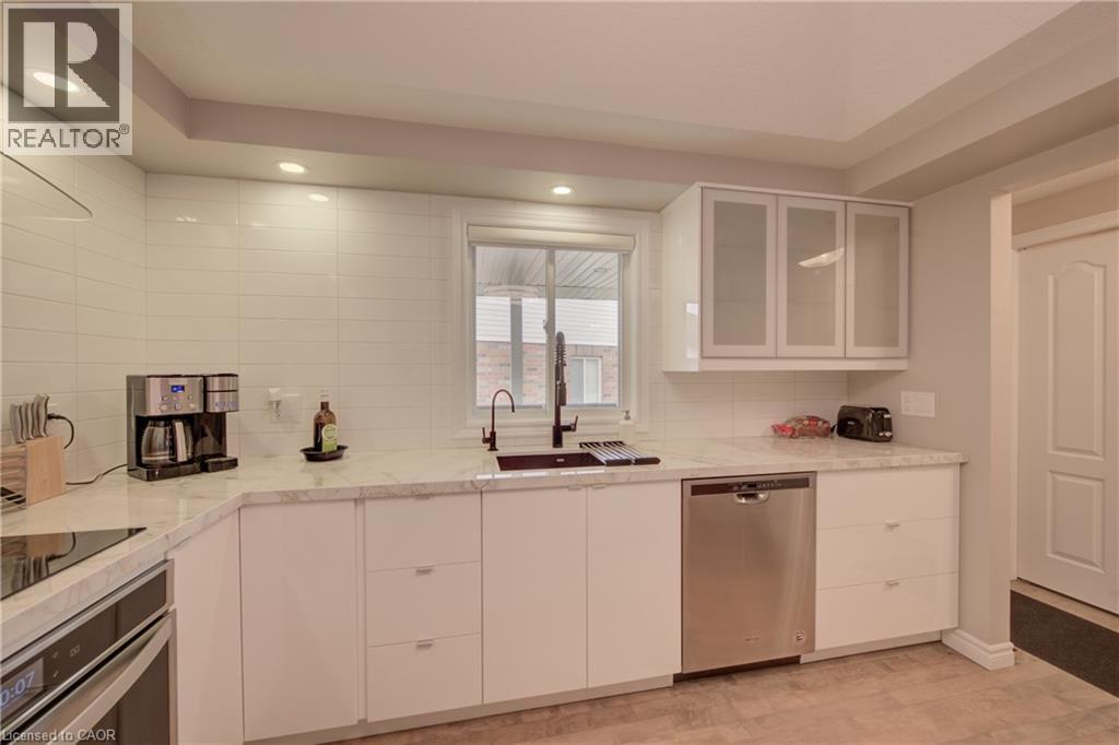 574 Clipper Drive Property Photo 13
