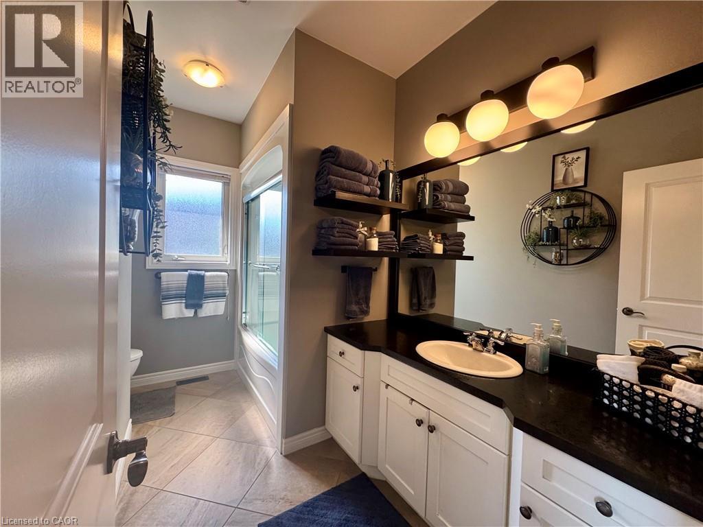 42 Graydon Drive Property Photo 6