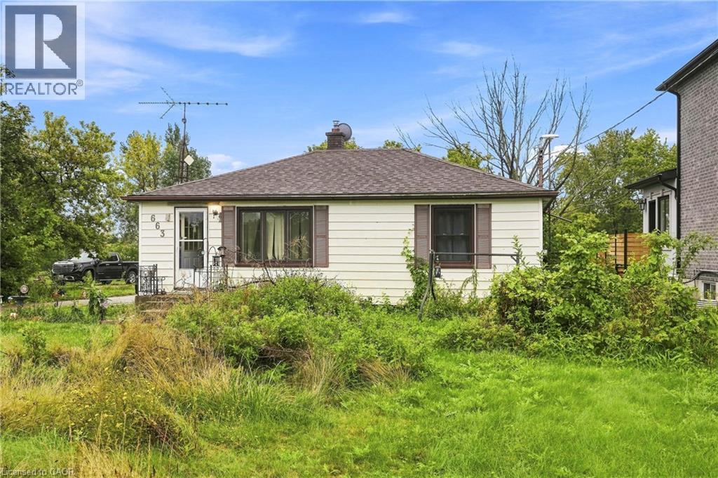 663 RIDGE Road W