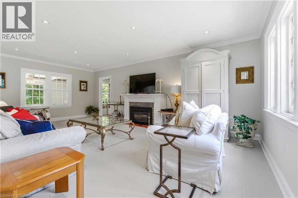 1537 Gregory Road Property Photo 10