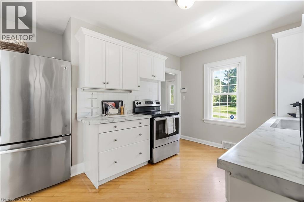 1537 Gregory Road Property Photo 17