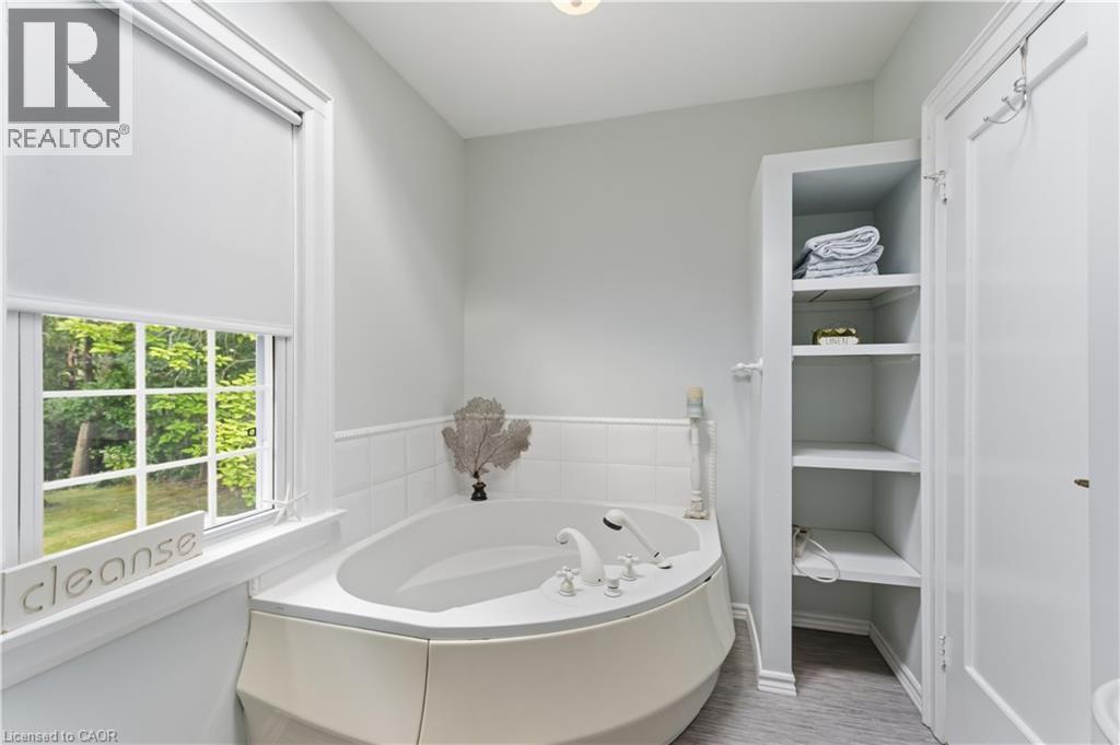 1537 Gregory Road Property Photo 29