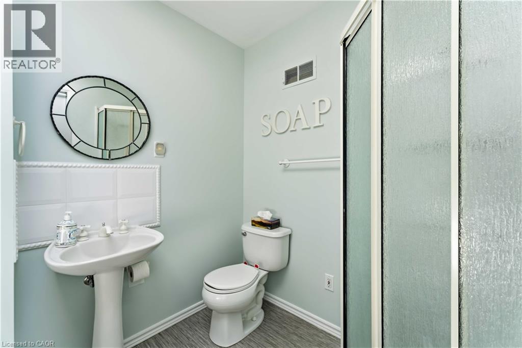 1537 Gregory Road Property Photo 30