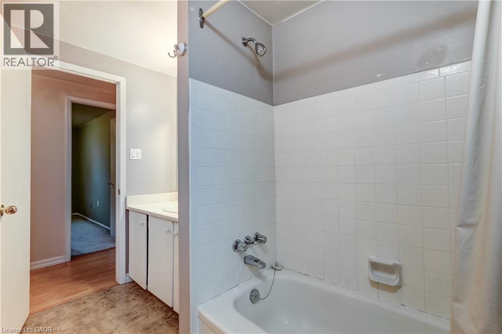 1350 Limeridge Road E Unit# 13 Property Photo 9