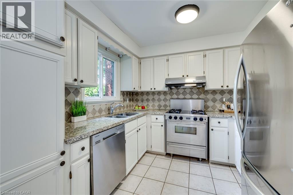 1025 Vanier Drive Property Photo 15