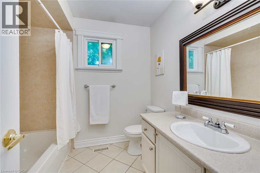 1025 Vanier Drive Property Photo 30