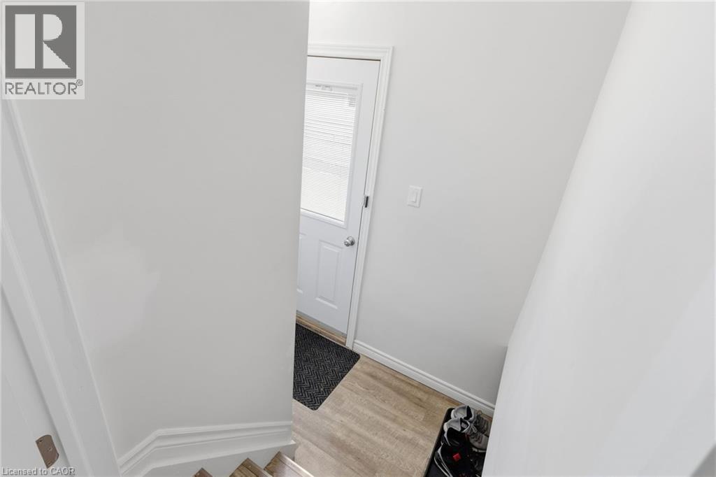 27 Blenheim Drive Property Photo 18