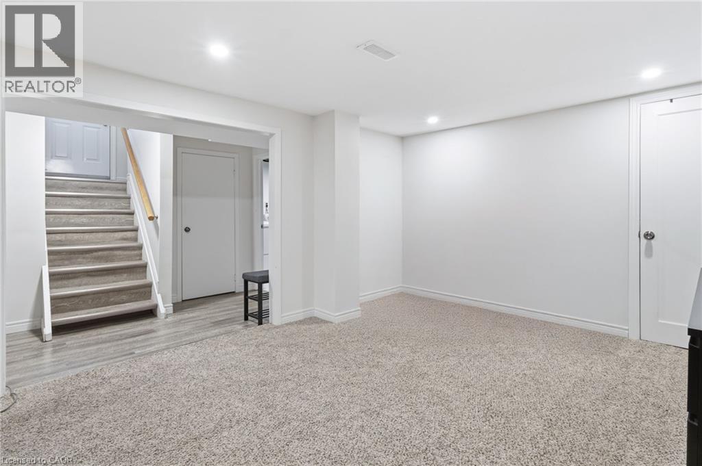 27 Blenheim Drive Property Photo 25