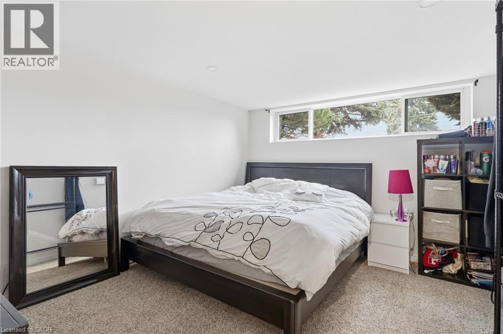 27 Blenheim Drive Property Photo 26