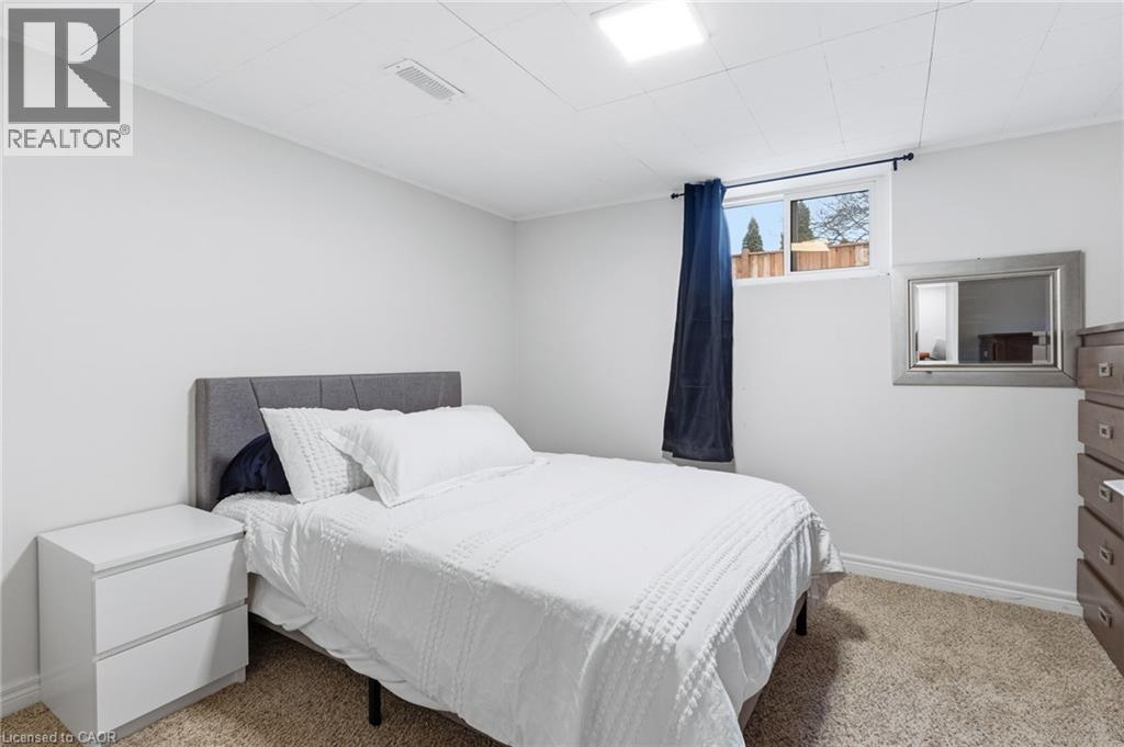 27 Blenheim Drive Property Photo 28