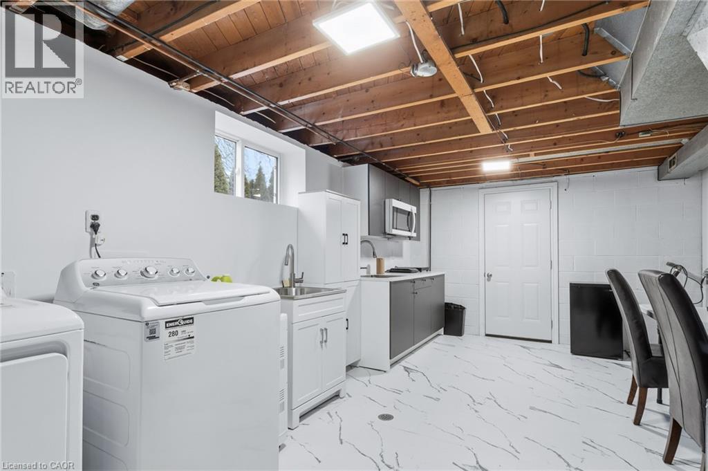 27 Blenheim Drive Property Photo 32