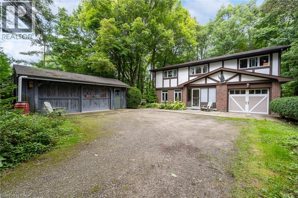 155 RIDGE Road E