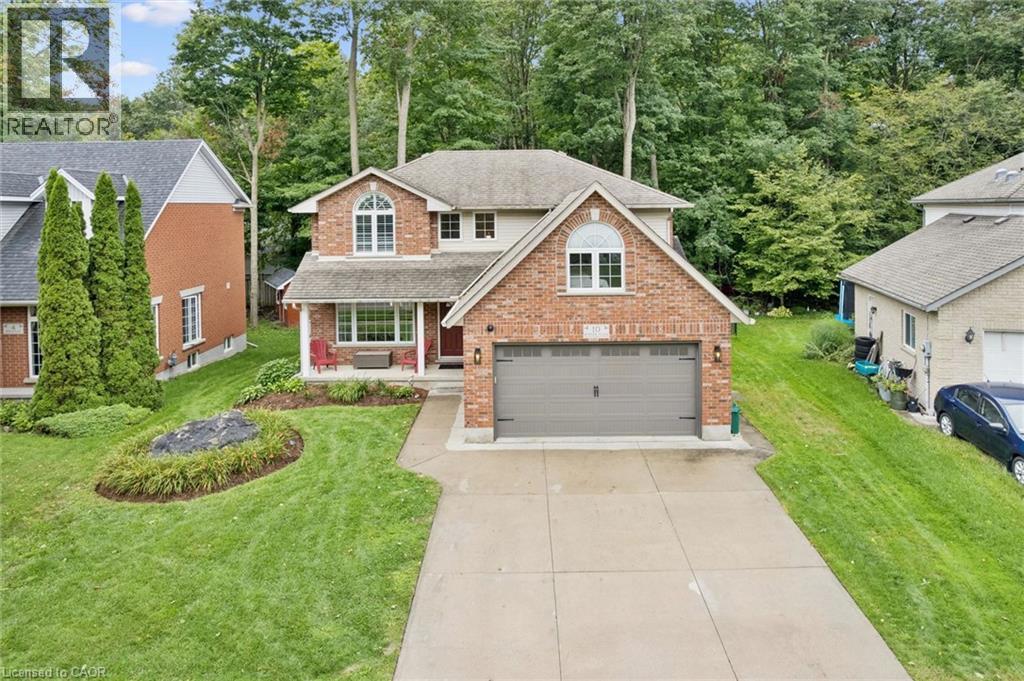 10 MERNER Place Property Photo 1