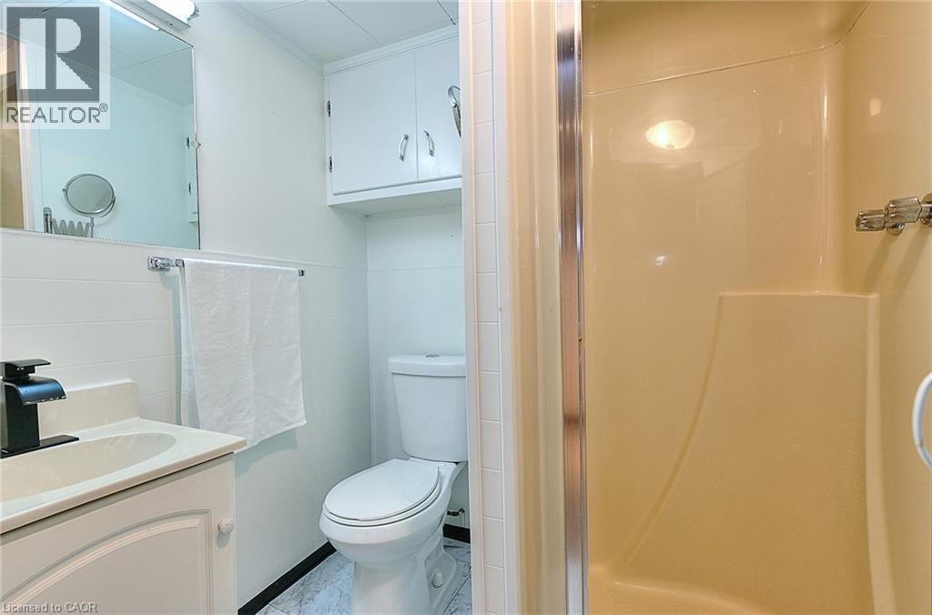 245 West 33rd Street Property Photo 19