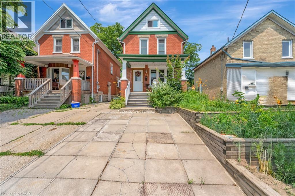 42 Shanley Street Property Photo 2