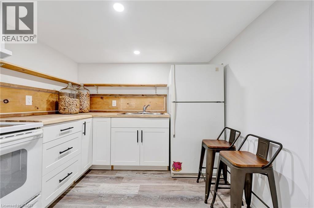 42 Shanley Street Property Photo 32