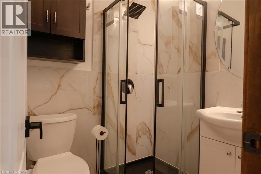 57 Rupert Court Unit# Upper Property Photo 4