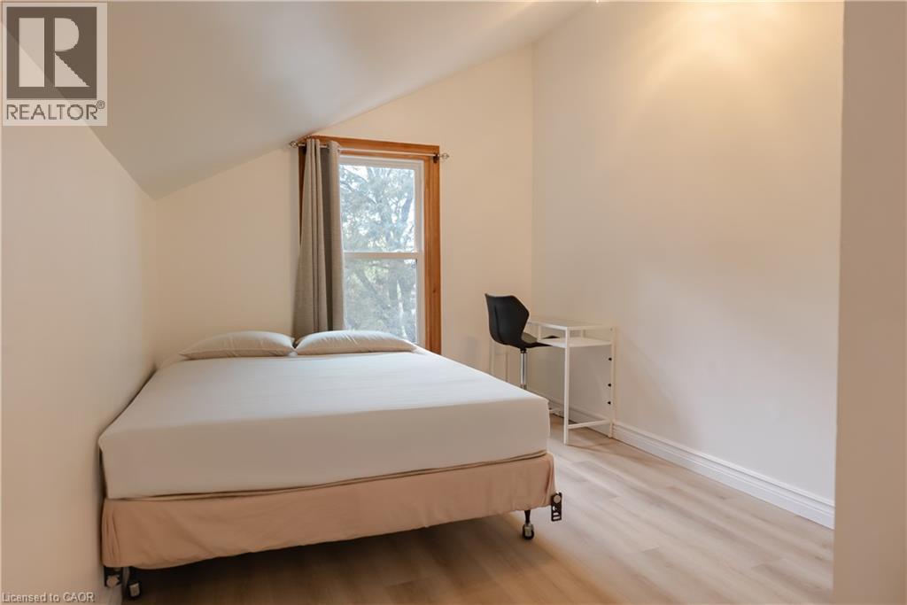 57 Rupert Court Unit# Upper Property Photo 5
