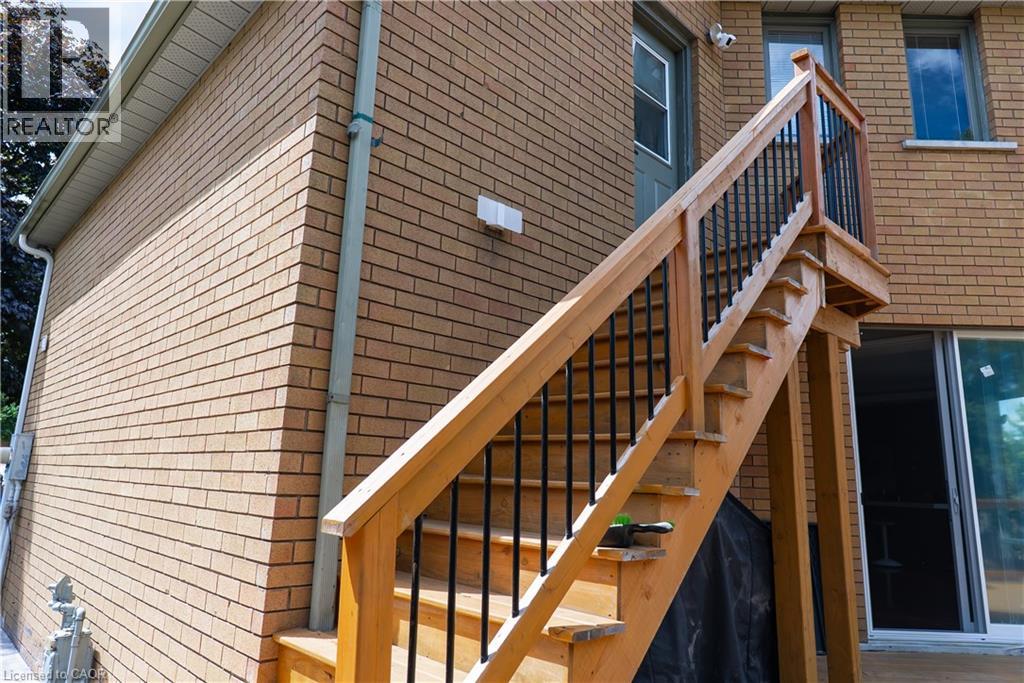 57 Rupert Court Unit# Upper Property Photo 7
