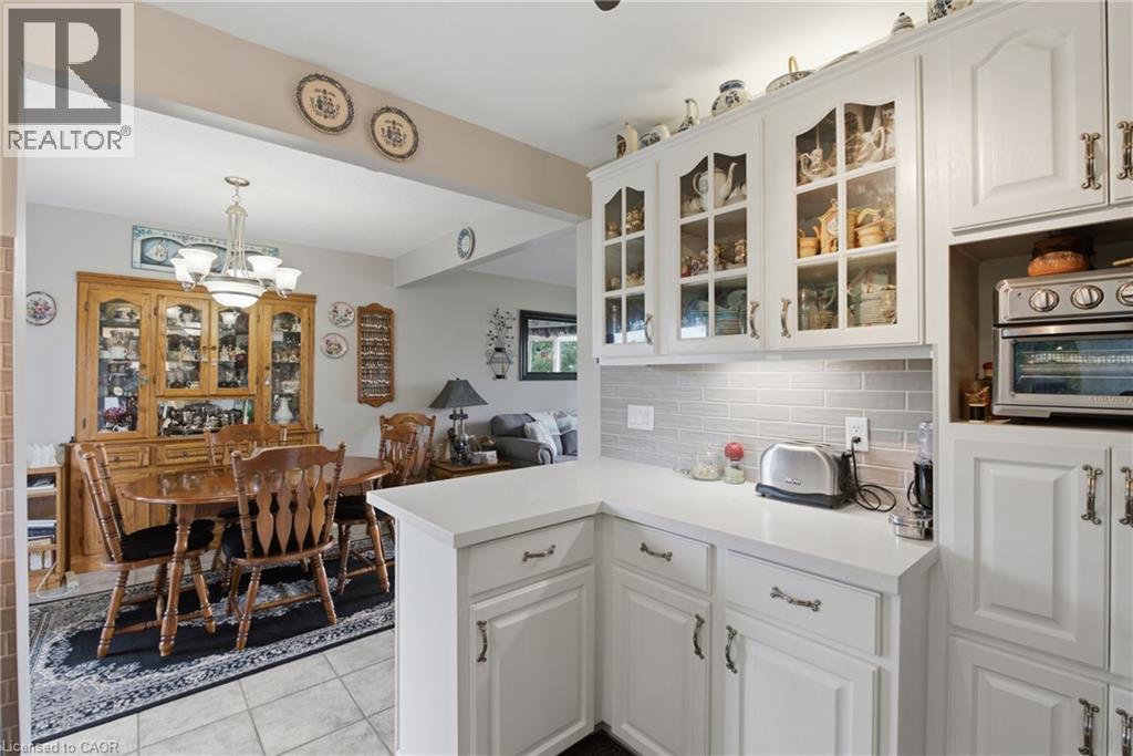 6453 Townline Road Property Photo 16