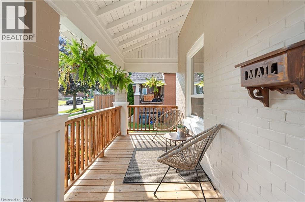 80 Sarah Street Property Photo 4