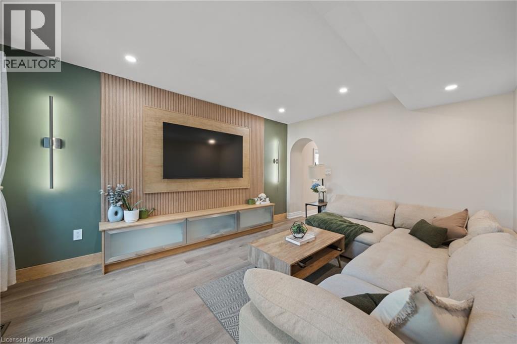 80 Sarah Street Property Photo 17