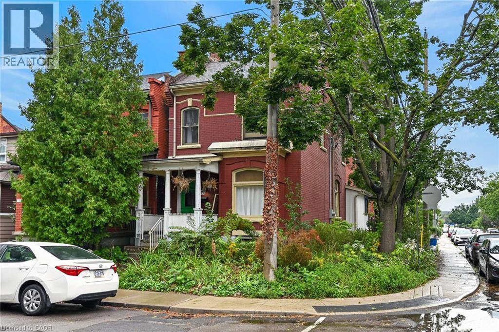 115 ELGIN Street Unit# Main
