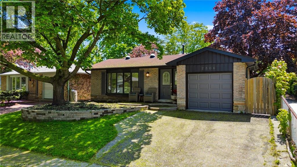 2306 Devon Road Property Photo 2