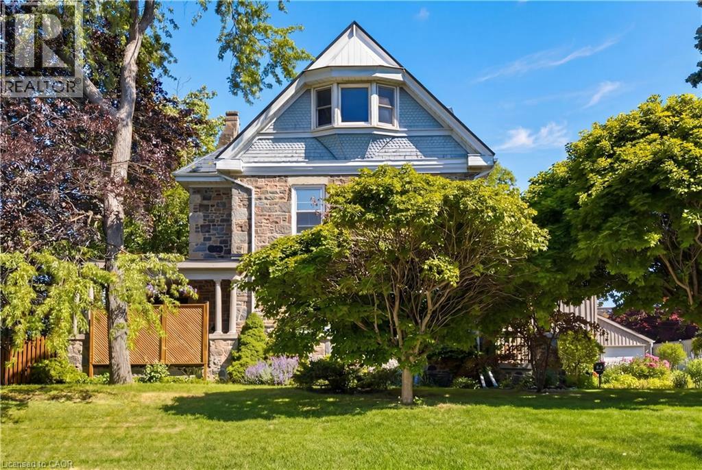 54 Bruce Street Property Photo 2