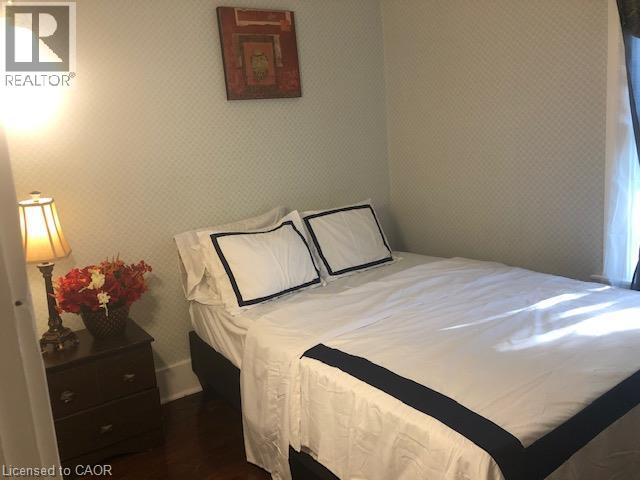 171 Owen Street Property Photo 10